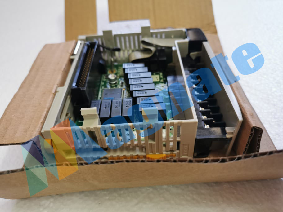 Omron CQM1-OC222-1