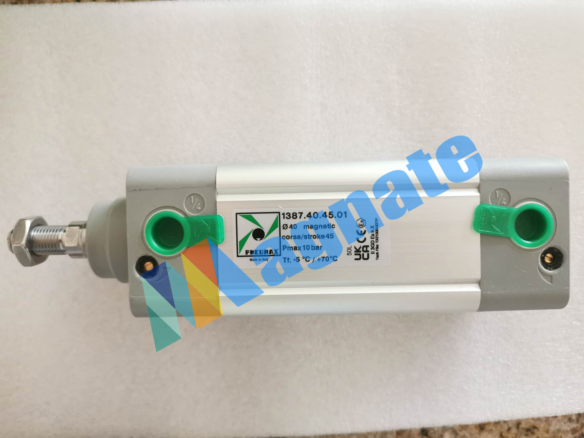 Brand: Pneumax Pneumatic Cylinder PN: 1387.40.45.01 (H100A00360)  40mm x 45mm stroke 10 bar