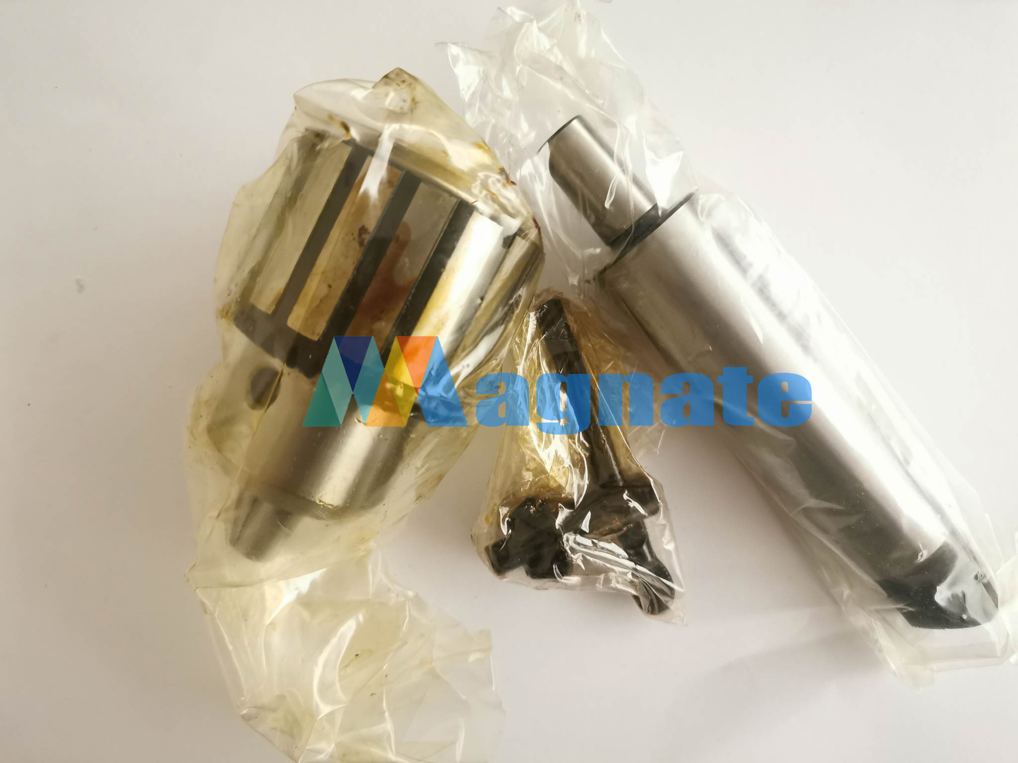 Brand: Z Live Center MT4 Heavy Duty Drill Chuck with Chuck Key Clamping Range: 1/32